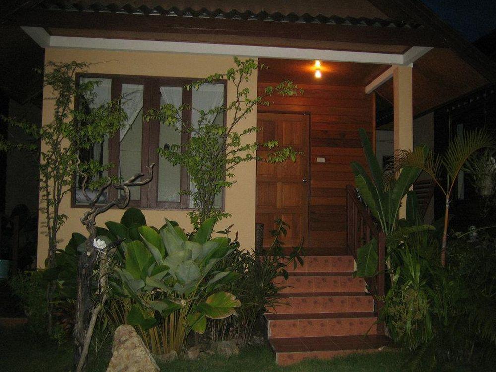 Haad Yao Sunset Bungalow Exterior photo