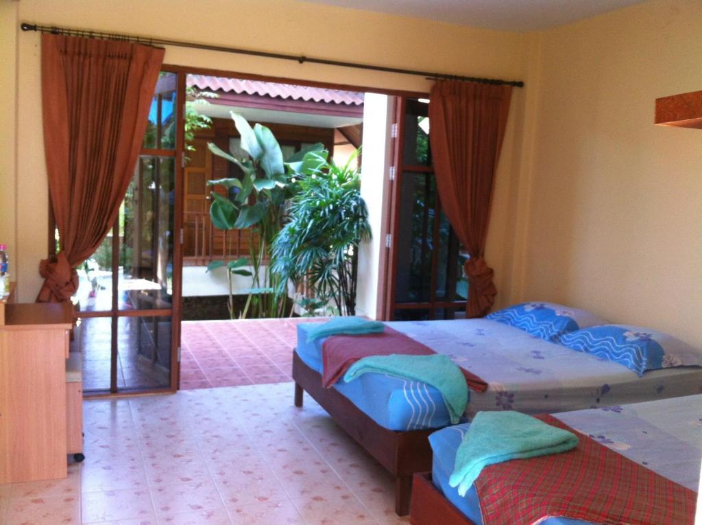 Haad Yao Sunset Bungalow Room photo