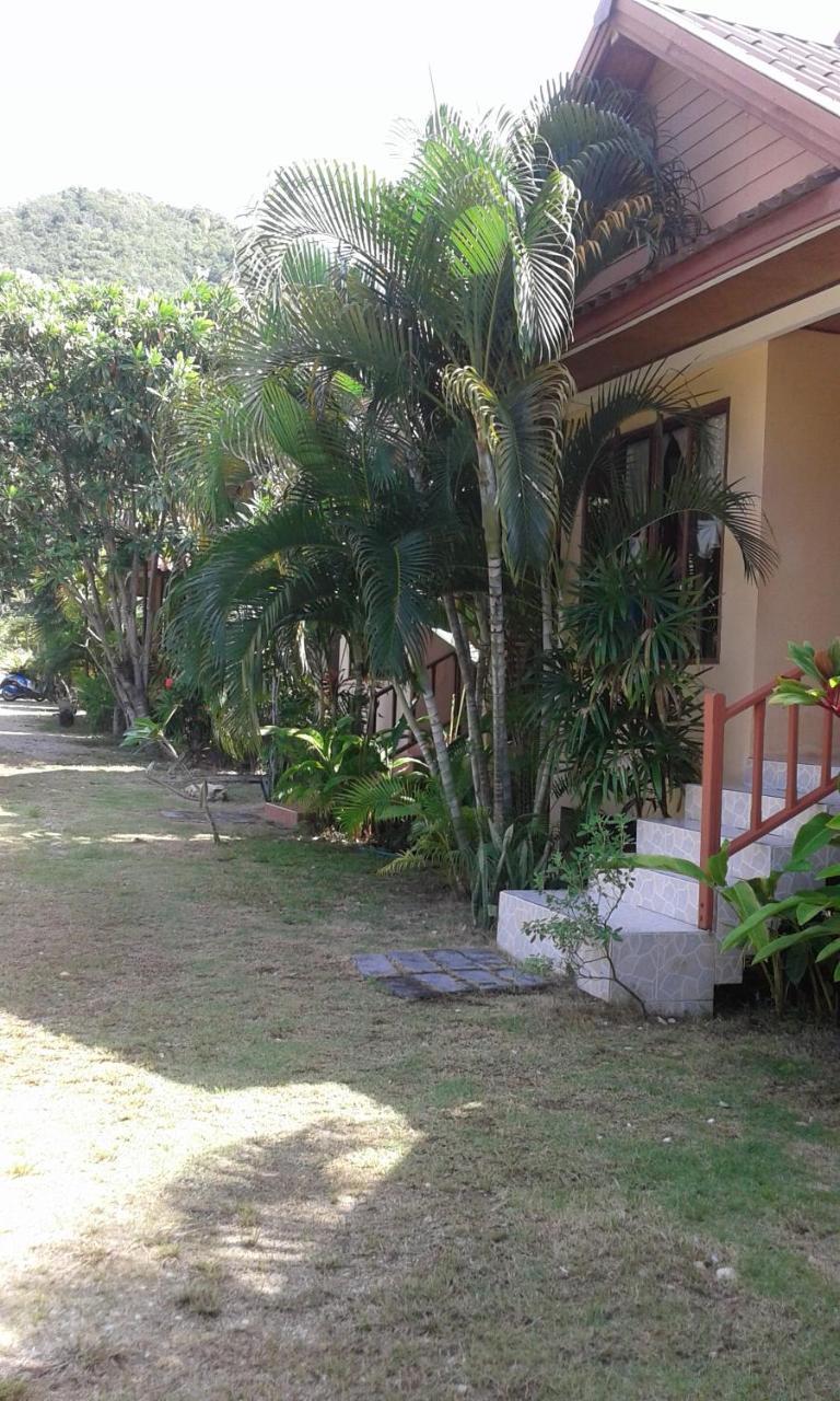 Haad Yao Sunset Bungalow Room photo