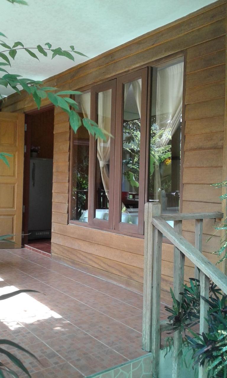 Haad Yao Sunset Bungalow Room photo